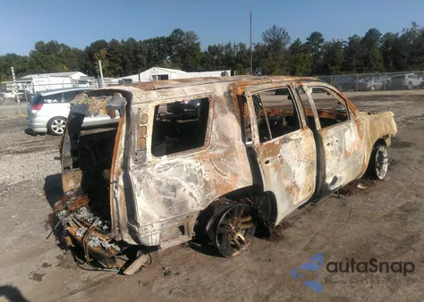 2020 Chevrolet Tahoe 2Wd Lt из США, поврежденный, VIN 1GNSCBKC0LR111576